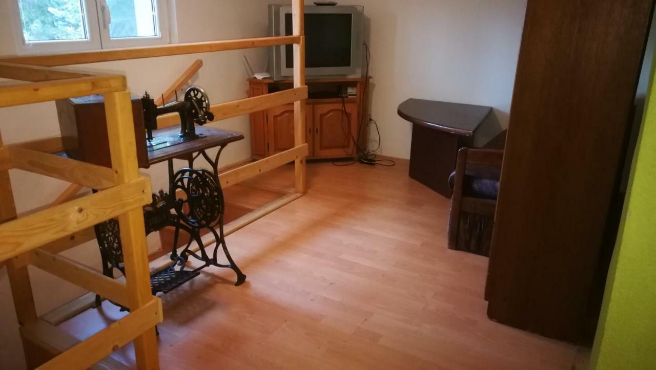 Stará Lesná Chata Eliska旅馆 外观 照片